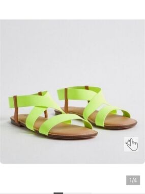 🆕️ 💚 7.5 WW NEON LIME GREEN STRETCH BAND SANDALS 💚